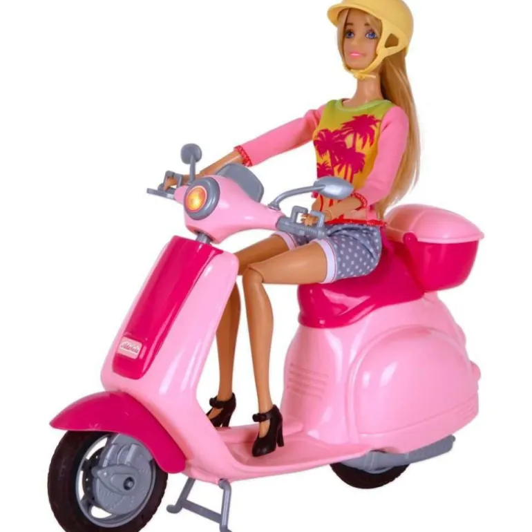 Adabela Pasea En Moto