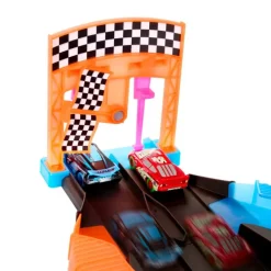 Cars Night Racing Pista que Brilla en la Oscuridad