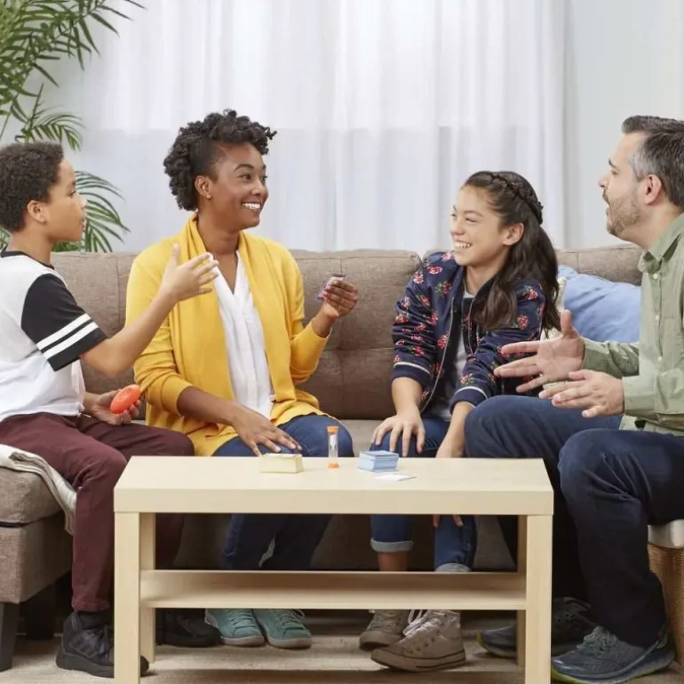 Hasbro Gaming Taboo Familia Juego de Mesa