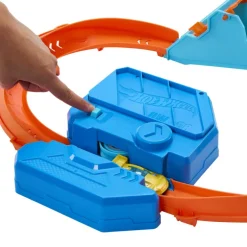 Hot Wheels Conjunto de Juego Circuito Supersalto de Track Creator con Coche