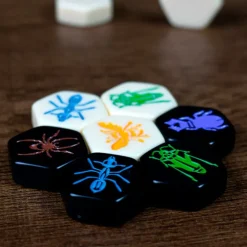 Huch Hive Pocket Juego de Mesa Edición de Bolsillo