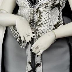 MGA Shadow High Muñeca de Colección Heather Greyson