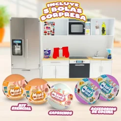 Mini World Playset Cocina con 5 Bolas