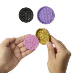 Monster High Kit de Pastelería de la Colección Cumplespantos de con Muñeca Clawdeen Wolf