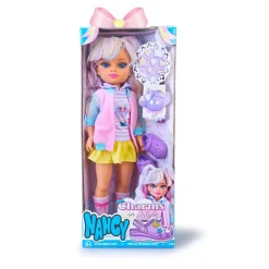 Nancy Charms in Style Muñeca con Accesorios