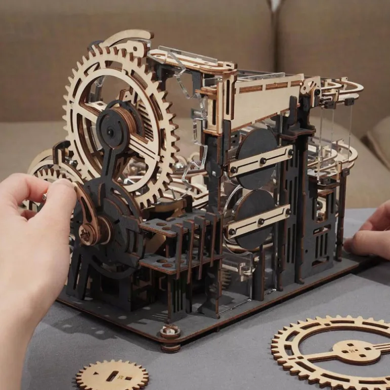 Robotime Marble Night City Maqueta de Madera